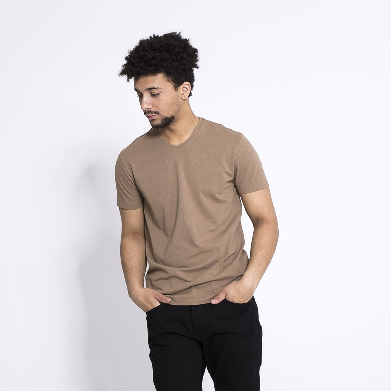 T-shirt V-neck "Conrad" T-shirt V-neck "Conrad"